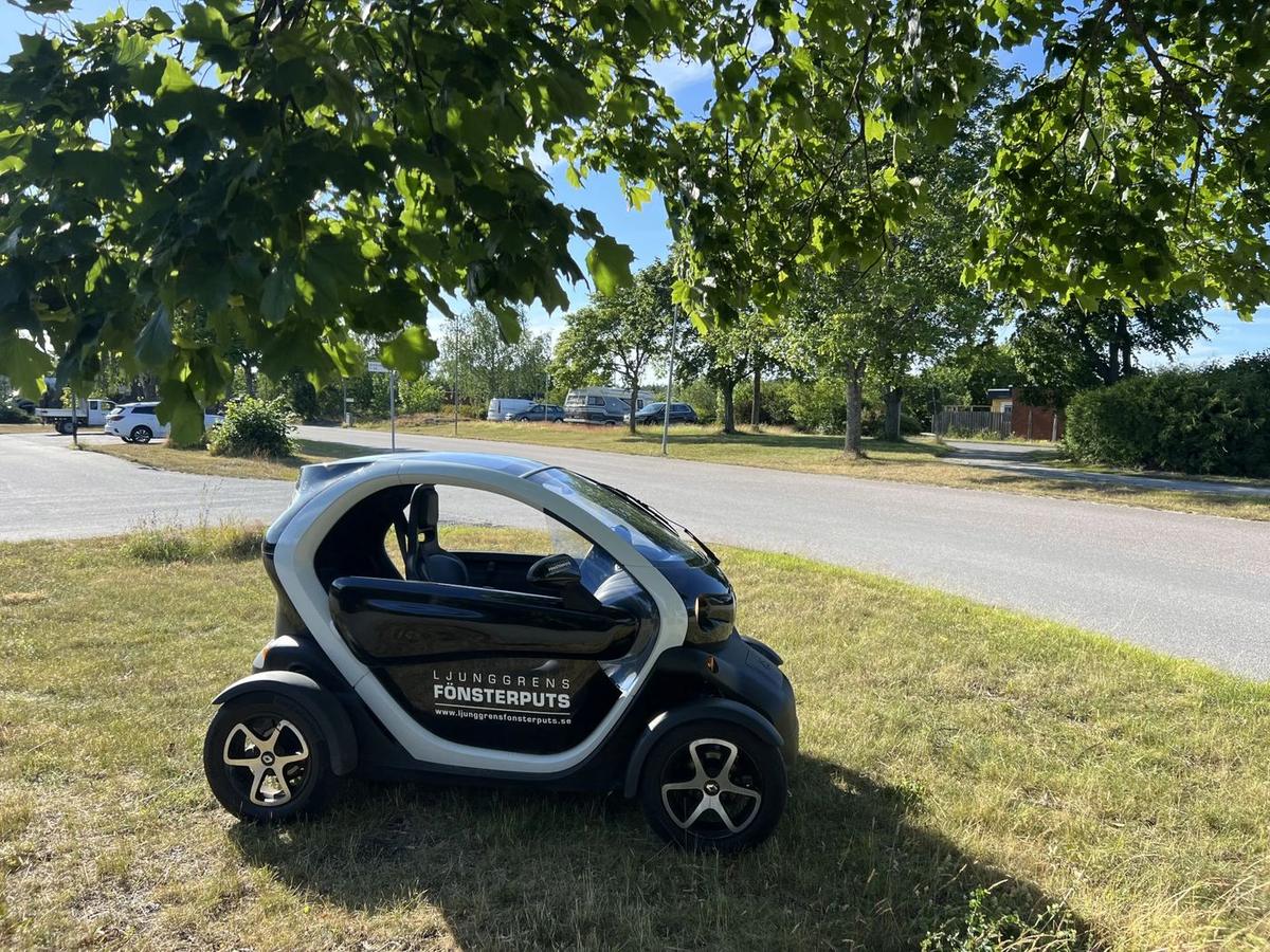 Ljunggrens elbil i Saltsjö-Boo